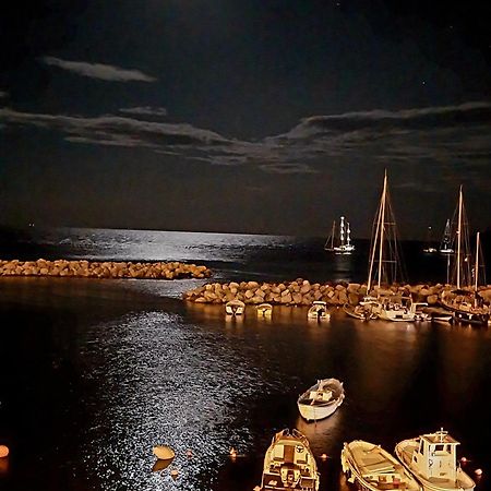 La Cupola Blu Lägenhet Procida Exteriör bild