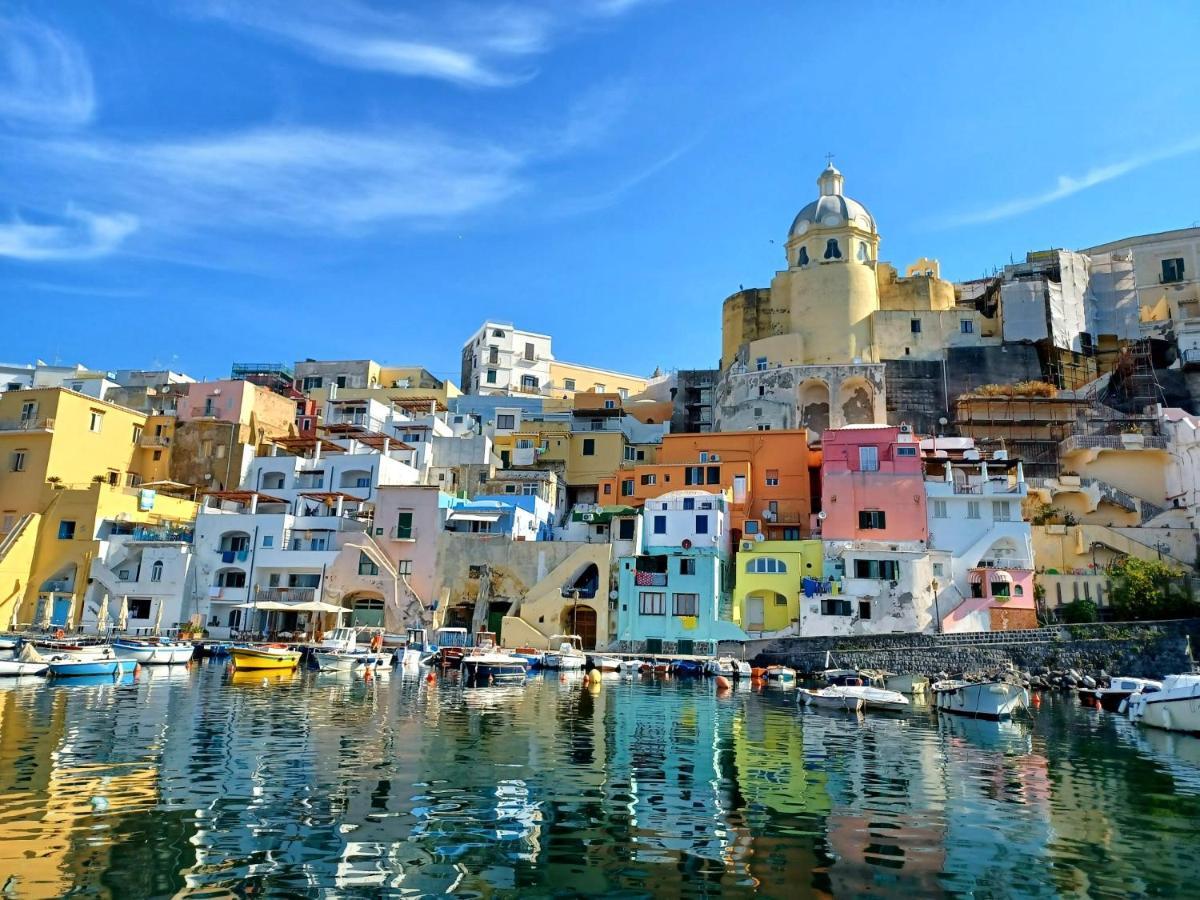 La Cupola Blu Lägenhet Procida Exteriör bild